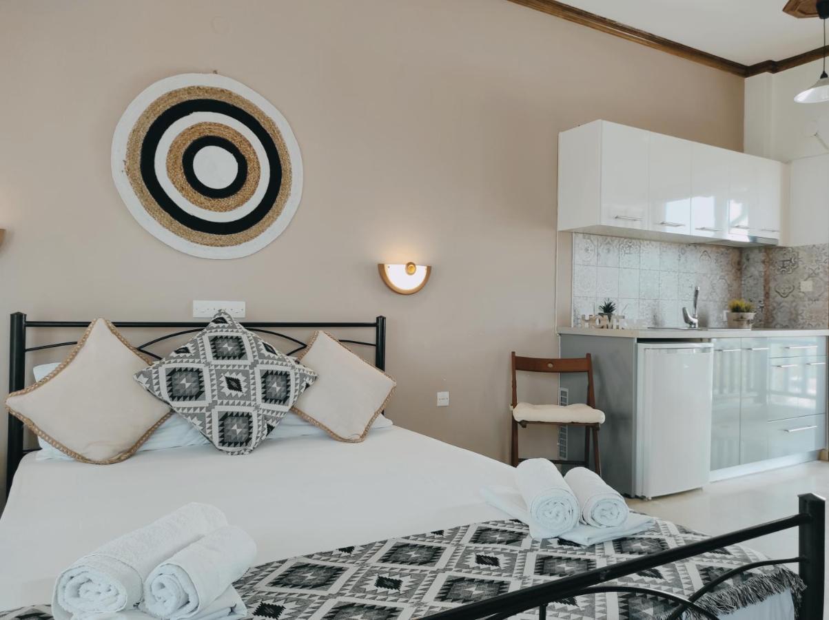 Hotel Alexandra เนอาโรดา ภายนอก รูปภาพ