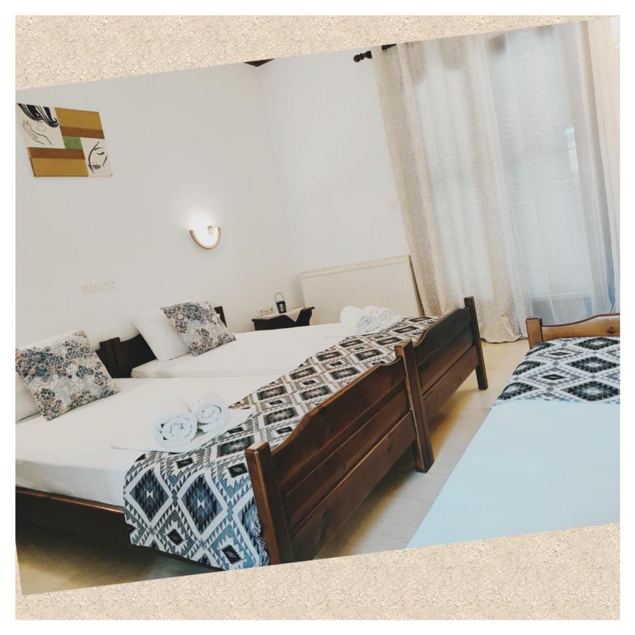 Hotel Alexandra เนอาโรดา ภายนอก รูปภาพ
